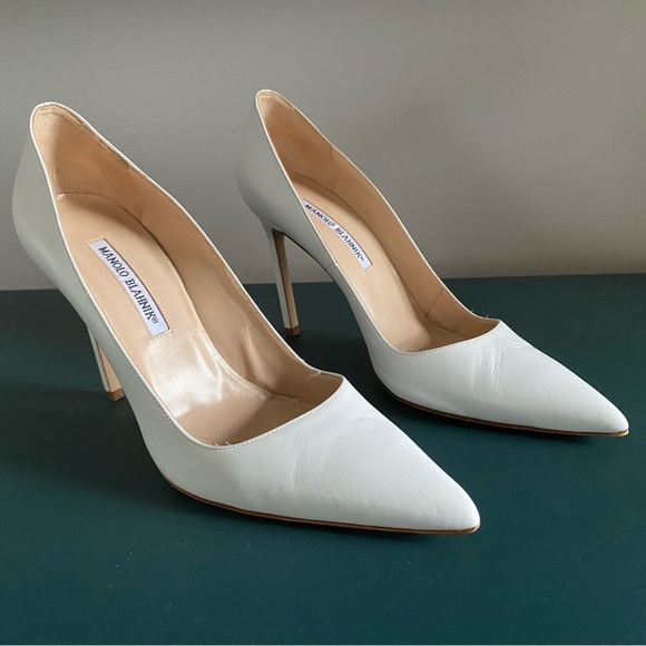 Manolo Blahnik white 39.5 shoes - Picture 2 of 3